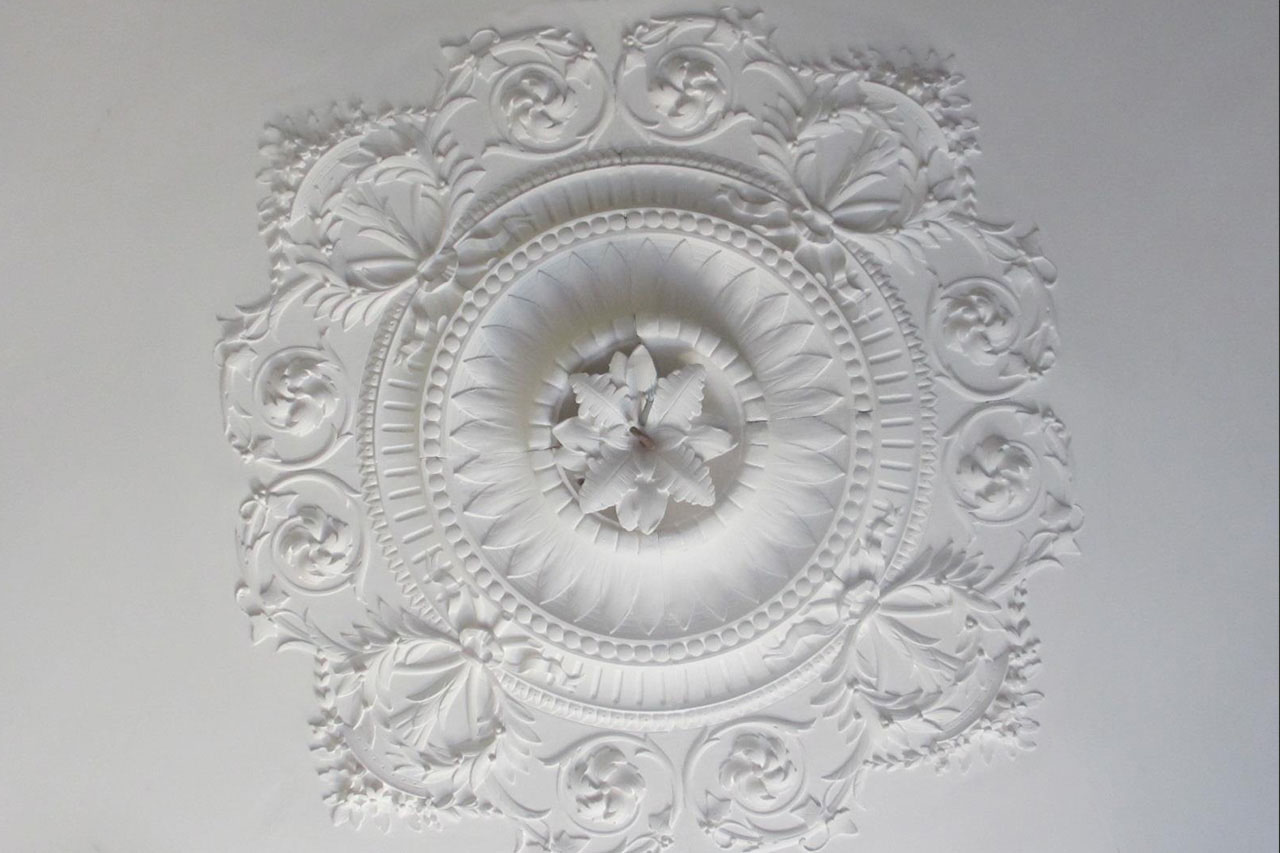 rosace staff moulure plafond vannes